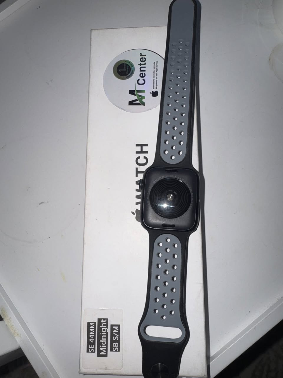 للبيع ساعه ابل se/44mبطاريه 100 باقي ضمان شركه 10اشهر نضافه 100‎%‎ سعر 320 الف 
***********

