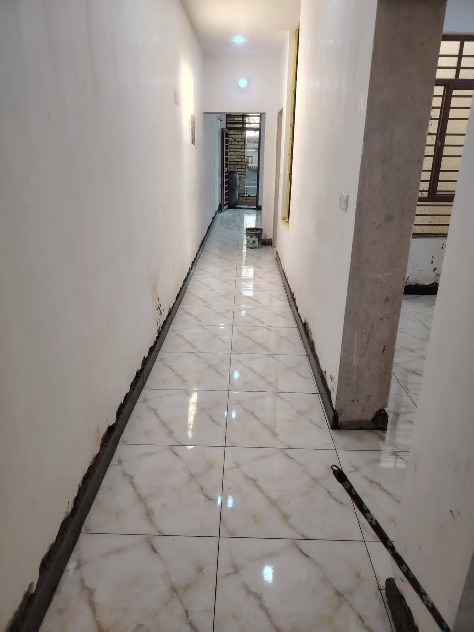 مكتب الرحمن للسيراميك
تركيب سيراميك • بورسلين • مرمر
✔️ دقة بالمواعيد
✔️ سرعة بإنجاز العمل
✔️ شغل احترافي وضمان جودة
✔️ أمانة وإتقان
خدمة مرافقة الزبون لشراء المواد
 واتساب 
***********
***********
كادر خلفات نشغل بسعر مناسب وشغل احترافي
