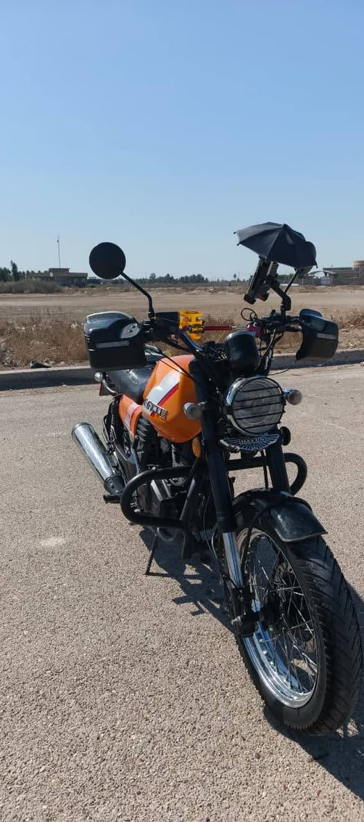 السلام عليكم دايوان لايتي ياباني رقم وسنويه مشروع وطني لون برتقالي ما مفتوحه كهربائيات كلهه شغاله كالي ناصي شلعه اتشگ الگاع معدل فول رحاله دسكات بريكات جدد بل مكان الدراجه رزانه فول مكينه خرسه  مكان بغداد محموديه حي الشهداء *********** السعر 1850وبيهه مجااال للطيبين
