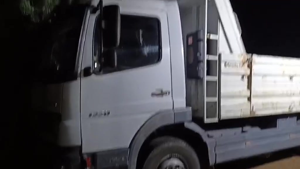 سلام عليكم اتيكو قلاب للبيع موديل 2005 سياره جاهزه وحلوه ونضيفه  سعر ٢٧٥ صديق وذا ما عجبك السعر مر مرور الكرام ولشراي اني حاظر 8 برغي ٦ سلندر مكان السياره صلاح الدين قضاء الدجيل ***********
