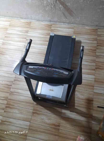 جهاز جري للبيع مستخدم قليل و نظيف جدا السعر ٣٥٠ ألف العنوان بصرة حي الغدير *********** واتس اب
