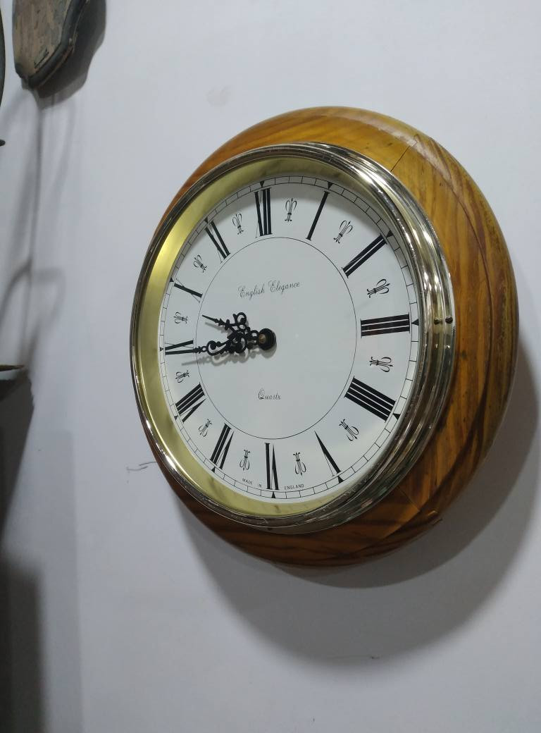 ساعة جدارية انكليزي بطارية وسط


**إذا كنت صاحب هذا الإعلان وتريد حذفه لأي سبب، رجاءا أرسل رسالة إلى الدعم الفني**