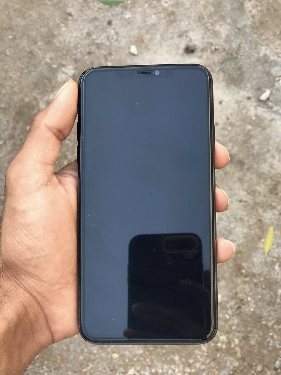 ١١ برو ماكس 
مبدل شاشه اصليه 
مبدل بطاريه اصليه نسبته 100 
بي رجفه قليله بلكامره لأوله ثانيه كلشي مابيه 
سعر 230 وبي مجال لشراي


**إذا كنت صاحب هذا الإعلان وتريد حذفه لأي سبب، رجاءا أرسل رسالة إلى الدعم الفني**