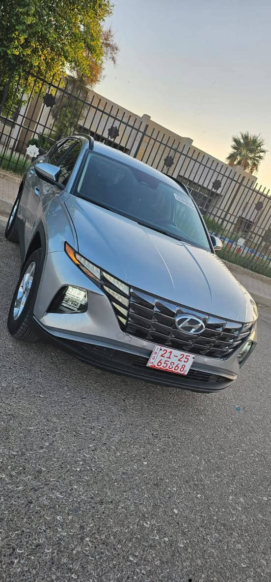 توسان موديل 23فول مواصفات بس مو سلايت اربع بصمات تشغيل عن بعد رادارات جانبي كامل  تدفئة مقاعد شاحن لاسلكي جنطه كهرباء تبريد مركزي كشن كهرباء ماشيه 24الف دبل اكسل كاتي تترقم شمالي سعر 185 مكان السياره كركوك للاتصال *********** سياره بحالة الشركة
