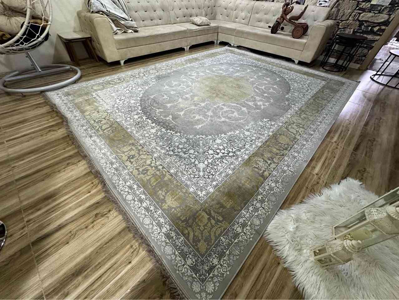 ئه م فه رشه بو فروشتن قياسي ٣به ٤ ئيرانيه ١٢٠٠ شانيه زوه ر تازيه سعري ٣٥٠ دولاره له سليمانيم زماري موبايل *********** السليمانية, العراق
