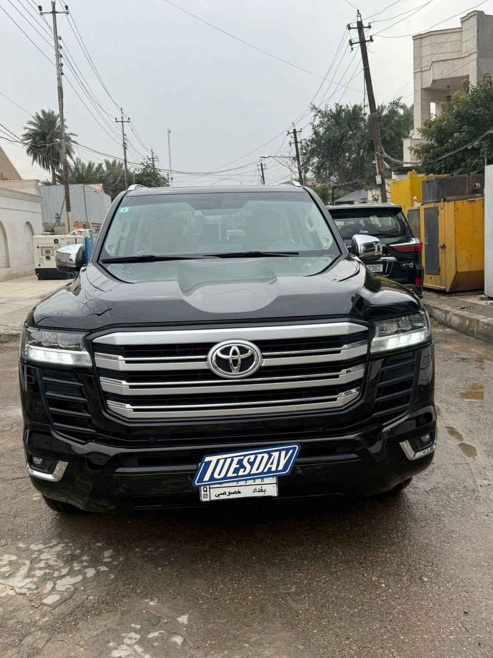 السلام عليكم للبيع موديل 2022 توين تيربو GXR
فول موصفات 
مكفولة من الصبغ وضربة فقط بيهة 
بارد قليل بل باب السايق 

امغلفة PPF
رقم بغداد مابيهة اي نقص 

السعر ٦ شدات وبيهة مجال 
***********j
