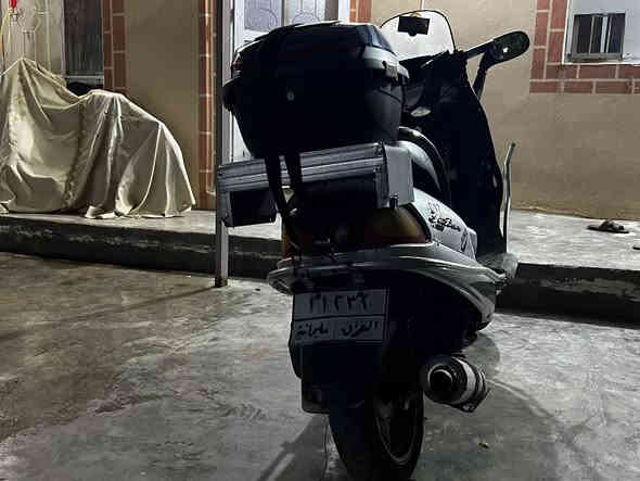 سلام عليكم للبيع دارجه ياماهايوبن محرك 150ccدراجه خير من الله نضيفه نضافه كدام عينك الدراجه رقم و سنويه تحويل اب إسم المستوي دراجه ماشالله نضافه موديل 2017 سعر الدواجه450و بي مجال للشراي***********للستفس موجود خاص♥️
