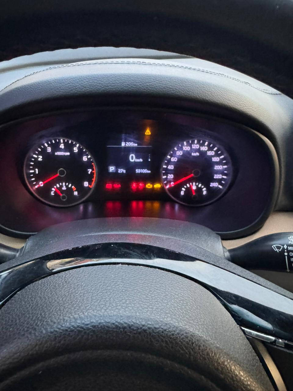 السلام عليكم سبورتج موديل 2019 خليجي بيها بنيد تبديل ماشيه 57 الف سياره جاهزه موصفات عاديه مكانها بغداد الغزاليه السعر 170 وبيها مجال هاتف ***********
