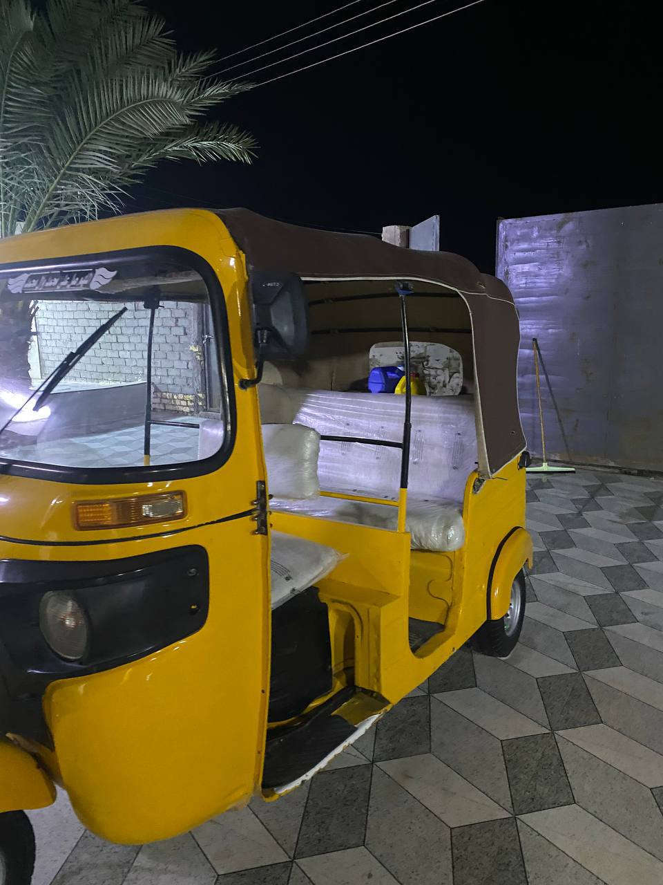 سلام عليكم تكتك للبيع وراق سحب تكفل سرقه وعشاير تكتك جاهزه من كلشي موديل 20 تكتك جاهزه من كلشي ***********
