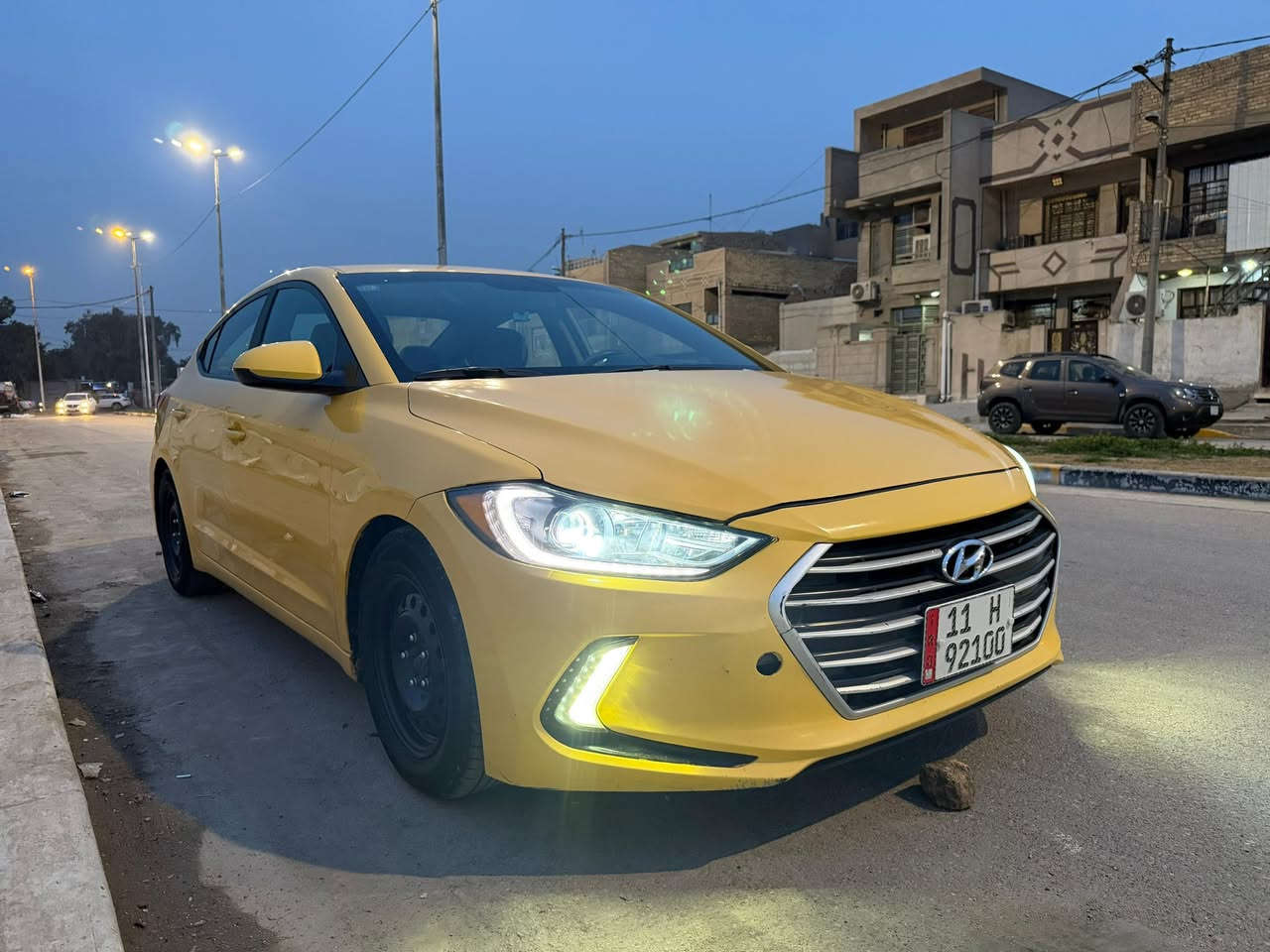 سلام عليكم
النتر موديل 17 سياره جديده وحلوه مكينه وكير خير من الله السياره تخم تاير كبل للشارع شغل وطلع السياره بيه بس البنيد بدون اي دواخل مكان السياره بغداد رقمي ***********
