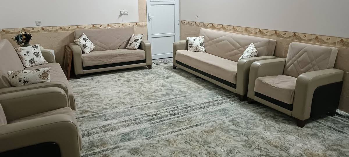 دەستی دووی چوارقورنە  قەنەفەی10نەفەری تورکی وەئەکرێتە سیسەم خاوێن و تووندوو تۆڵ بۆ نرخ نامە بنێرە


**إذا كنت صاحب هذا الإعلان وتريد حذفه لأي سبب، رجاءا أرسل رسالة إلى الدعم الفني**
