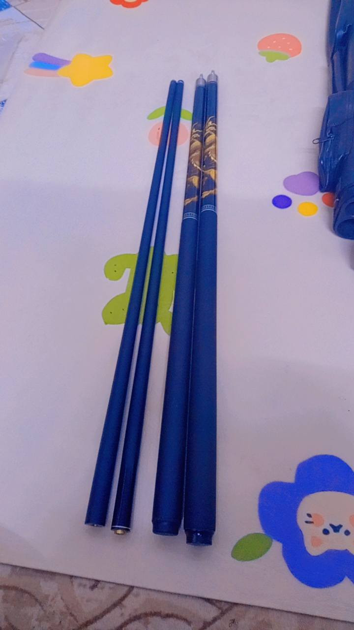 شباب كيوبات كلمن وسعره لقطعه لي تعجبك دزلي صورته وتدلل جنت وياهن
***********
