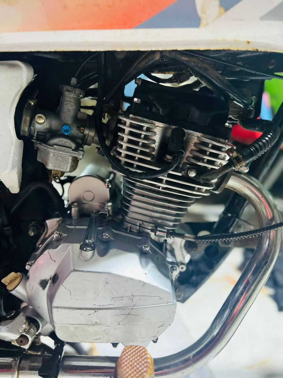 السلام عليكم دراجه ايراني سلف كامله دراجه كلش نظيفه محركه مقفول ما مفتوح مكان بصره حي طارق السعر 250 قفل 240 ما تصير قفلها 250 عينه ولايتو كامله ناقصها بس بادري***********
