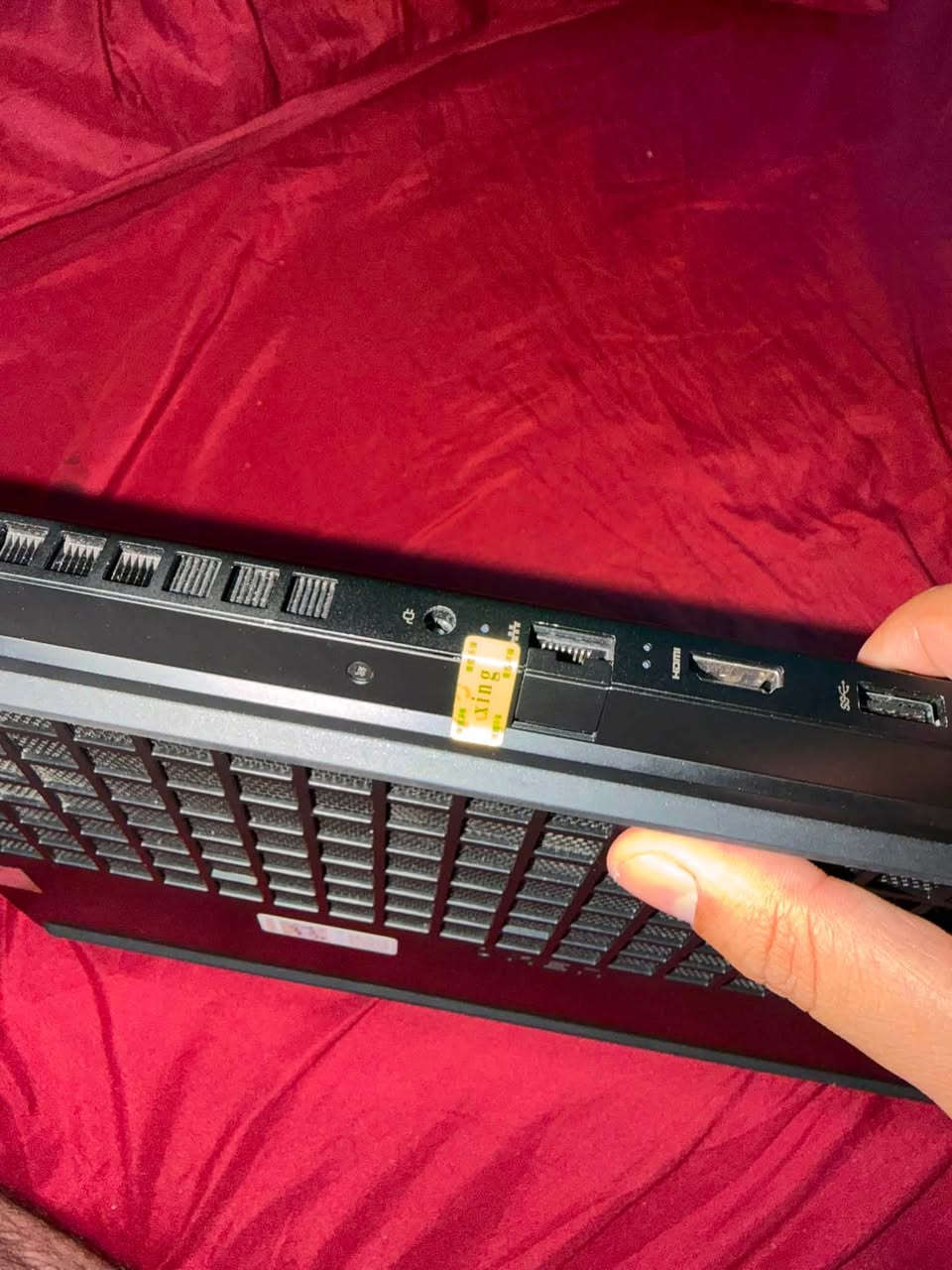 Hp omen 16 gaming laptop
المعالج : cor i 9 13900HX
الرام :  ١٦ كيكا DDR5
الهارد: ١ تيرا m.2
كارت الشاشة: RTX 4060 Nvidia 8G DDR6 advanced optimum 
الشاشة: 16 2k 240Hz تحكم تلقائي
الكارت شاشة اعلى واطية ١٤٠ 

الملحقات الشاحنه الأصلية والجنطة فقط

شراء من الصين مباشره واستخدام عدة مرات فقط 
ما مفتوحة ويوجد الليبل الصيني مثل ما موضح بالصور

السعر ١٥٠٠ لطفا وأي استفسار ***********

