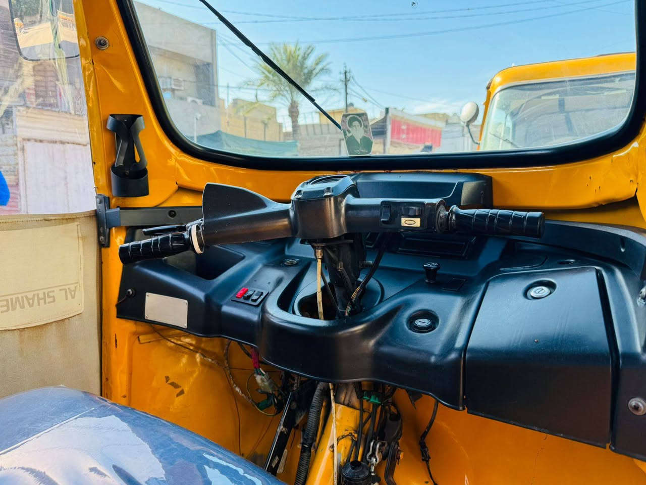 تكتك Tvs موديل 2019 مرقم رقم بغداد تحويل ثاني يوم لوحات مامستلم طالعات وعندي الوصل بس مرايح مستلمهن 
الكشر نضيف شوفت عينك زوج تايرات جديد المكينه مجفتة تجفيت نضيف 
ادامه جديده للبريك بنزات عنبار رئيسي عنبارات مال تايرات ماشه بوربرين صليب جديد  بوربرينان ودرايم شفتات وفناجين كله جديد ومال شركه اصلي 
السعر  ٤ ملاين ٧٥٠ الف   🔹 4,750,000 الف بي مجال
المكان بغداد الامين الثانيه
رقم الهاتف  ‭٠٧٧١ ٦٢٨ ٦٦٥٣
