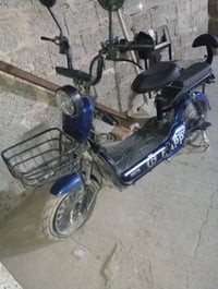 دراجة شحن العطل البطاريات فقط أما هية كلشي ما بيهة وكلشي بيهة نظيف  رق...