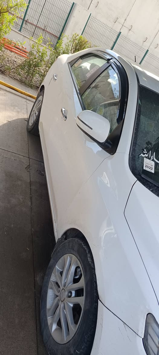 السلام عليكم
كيا سيراتو موديل 2011 
كاربون بنزين بيها رقم اربيل 
سياره جاهز فول 
السعر خاص 
***********
