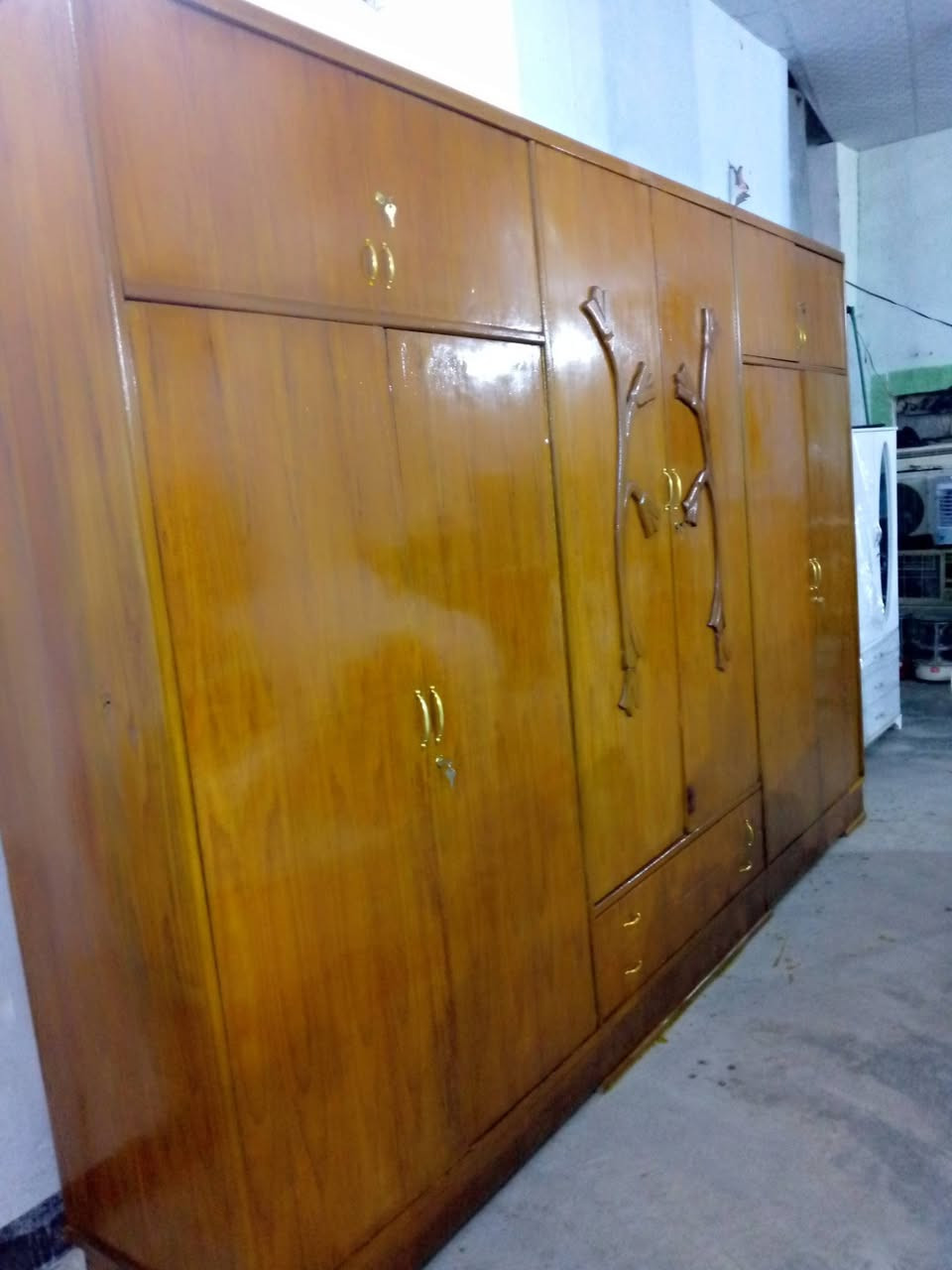 كنتور تفصال درجة أولى 6ابواب صاج
السلام عليكم مزاد حسن جلولاء كنتور تفصال 6 ابواب درجة أولى الموقع مدخل دور الضباط مجاور شيرزاد المضمد اسعار مناسبه جدا جدا جدا اتصل ع الرقم *********** @الجميع
