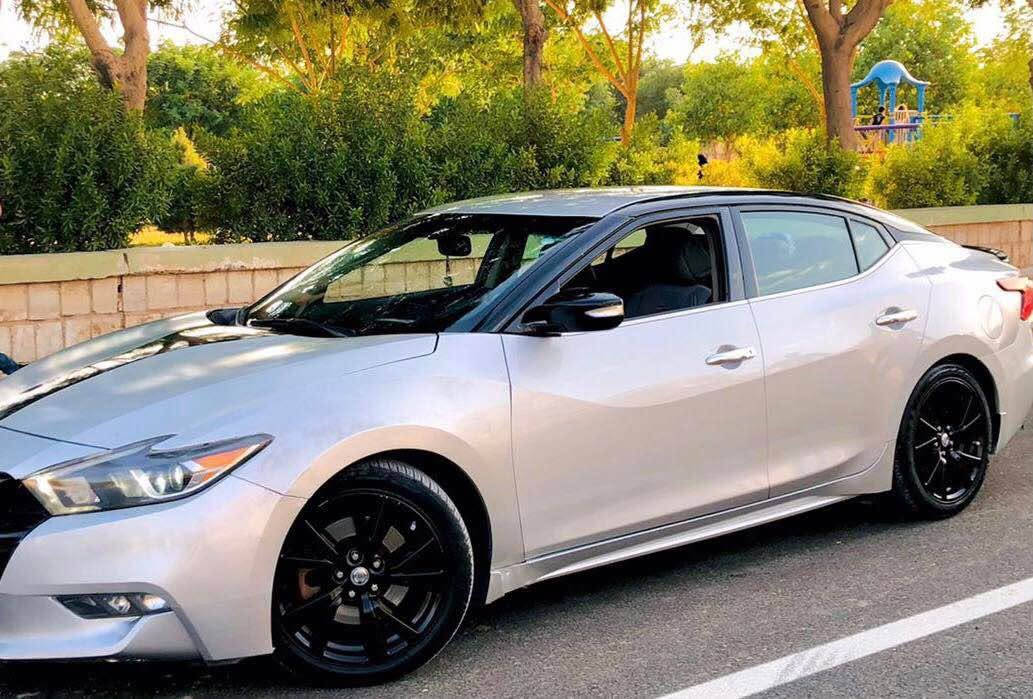 ✅للبيع ببلاش أنظف نيسان ماكسيما موديل 2017 nissan maxima
✅مواصفات ‏‎ SV
‏‎✅محرك V6 حجم 3500 
✅‏‎ المواصفات : بصمات ثنين 
✅ثلاث أنظمة قيادة سبورت إيكو نورمال
‏‎✅كشنات جلد
‏‎✅كشن كهرباء سائق + سكن
‏‎✅كشن هيتر سائق + سكن
‏‎✅تبريد قطعتين
✅كاميرة خلفية ‎دوارة + شاشة كبيرة كار بلي +خرائط GPS 
‏‎✅ويل حجم 18
‏‎✅تشغيل عن بعد
‏‎✅كروز سرعة تحكم ستيرن 
✅اشارات بالمري تحديد مسار
‏‎✅اشارات ترحيب منظومة زنون أصلية 
‏‎✅ليدات امامية
‏‎✅ماوس تحكم شاشة
‏‎✅بصمة تشغيل
✅‏‎ وبصمة ابواب وباقي المواصفات معروفة 
 ✅مكينة گير تبريد كهربائيات كلها مكفولة بشرط الفحص
‏‎✅ماشية 82  الف ميل حقيقي  
✅الضرر  : بونيد وجامرلغ الامامي فقط بدون دواخل وشبر بارد يم قبغ البانزين صور السونار ورقم الشاصي مرفق وية المنشور ايرباك ستيرن فقط ومرجع بلاد سستم
‏‎✅السيارة تريد تحويل تريد وكالة سنوية ورقم جديد لغاية شهر العاشر 2028 وبأسمي السيارة مال جنّاي مبدل هايدروليك گير جديد + باتري جديد ابو الضمان سنة تخم تاير جديد
✅السعر 118 وبيها مجال بسيط
للتواصل الاتصال عالرقم *********** كالار, السليمانية
