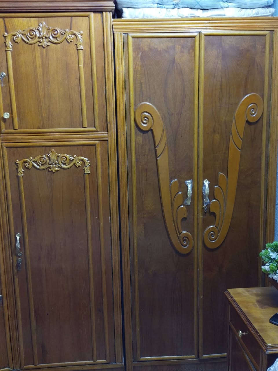 غرفه نضيفه تسكام للبيع السعر 900وبيها مجال الاتصال على الرقم ***********
