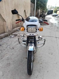 دراجة جني • موديل ٢٠٠٩ • أوراق أصلية