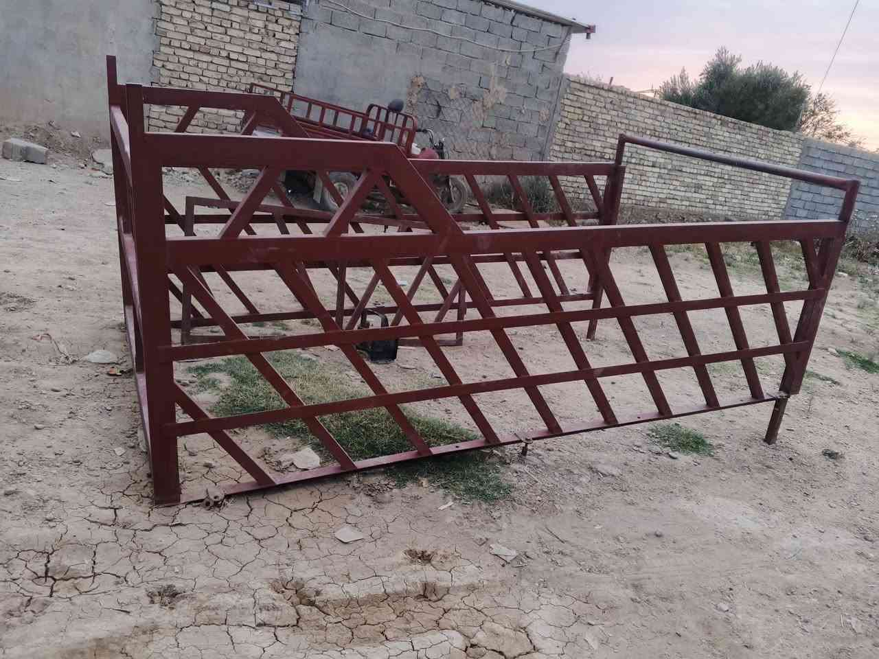 محجر فحل عدد ثنين واحد بوري 3ملم عكس سن الثقيل. واحد شخاط للبيع مكاني بغداد اخوان ممتواجد عنت *********** بي وات ساب
