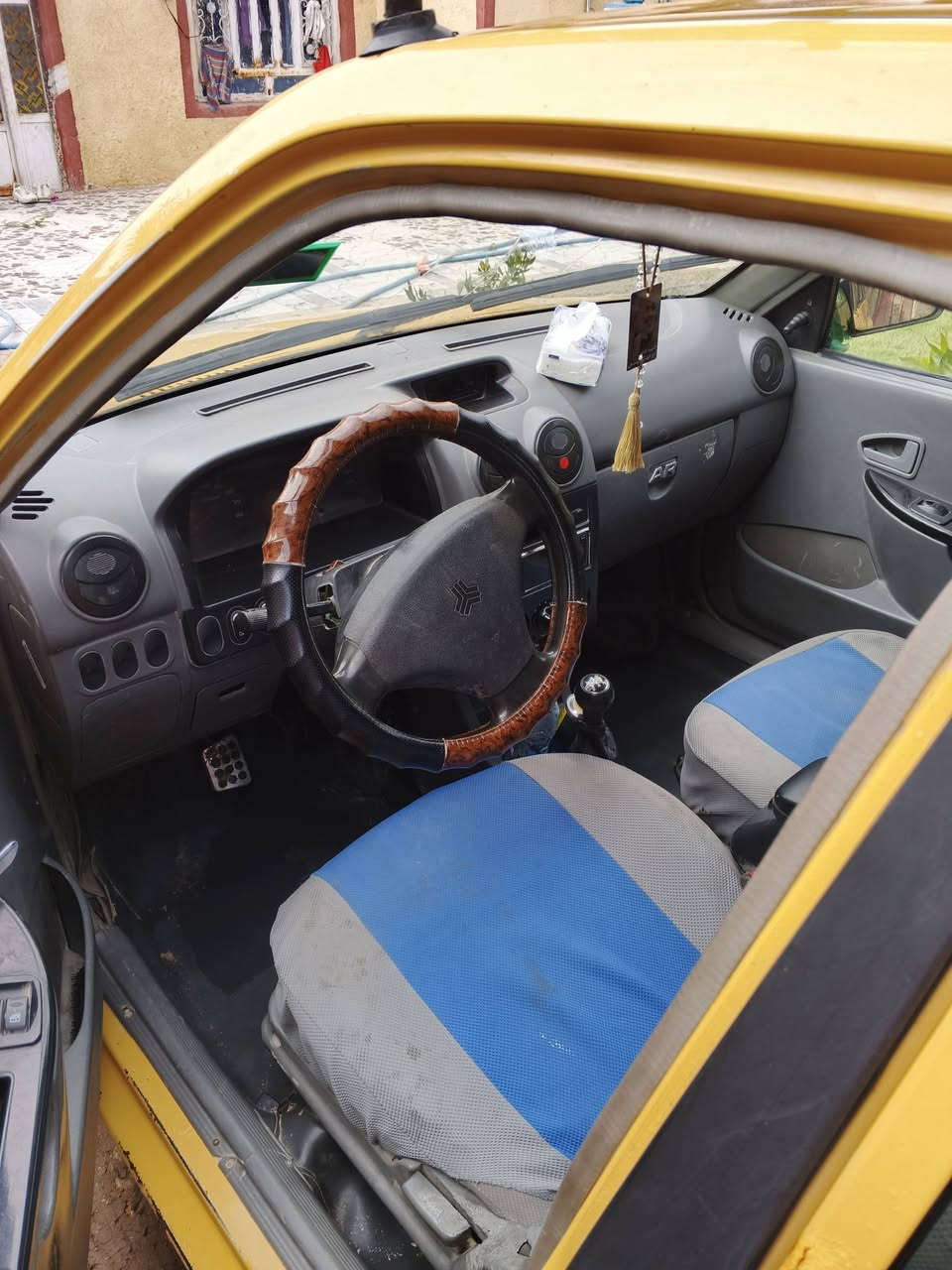 للبيع موديل 13 كفاله عامه سياره نظيفه مال جناي رقمه بابل مكفوله من مكينه وگير وشواصي السعر 29 وبيه مجال ***********
