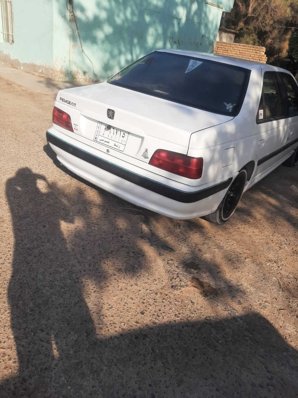 بيجو ٢٢خصوصي مكفوله رقم واسط غازبانزين السياره***********
