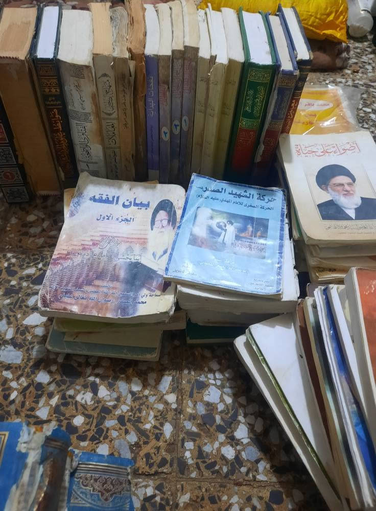 بيع مجموعة كتب مستعملة وقديمه موسوعة الامام المهدي للشهيد الصدر  تحتاج تجليد السعر  8 الاف وموسوعة ما وراء الفقه للشهيد الصدر 20 الف وموسوعة التفسير اللغوي للقرآن الكريم وهو تفسير مجمع البيان للطبرسي فيه مزق قليل السعر ١٥ الف وكتاب المنجد في اللغة السعر ١٥ الف وكتاب البداءه في النحو والصرف السعر ٣ الاف  والكتاب اللغوي تصحيح أخطاء المنشئين للكرباسي السعر ٥ الاف وكتاب موسوعة دائرة معارف القرن العشرين كم جزء منها بسعر ١٠ الاف وموسوعة المعجم الزلوجي كم جزء منها بسعر ١٠ الاف وكتب فقهية وعقائدية متعددة مثل كتاب الغيبة للشيخ الطوسي وكتاب سليم بن قيس وكتاب المراجعات سعر الكتاب ٣ الاف ولدي كتاب شرح ابن عقيل وشرح قطر الندى وشرح ديوان الحلاج وكتاب التعريفات اللغوية وكتاب موجز علوم القرآن وكتاب نحو تجويد مبسط وكتاب مبادى اصول الفقه كلها بسعر ٣ الاف ولدى كتب مختلفة اخرى بالعقائد والفقه والشعر سعر الكتاب بالف دينار واخرى ب ٥٠٠ دينار النجف, العراق


**إذا كنت صاحب هذا الإعلان وتريد حذفه لأي سبب، رجاءا أرسل رسالة إلى الدعم الفني**