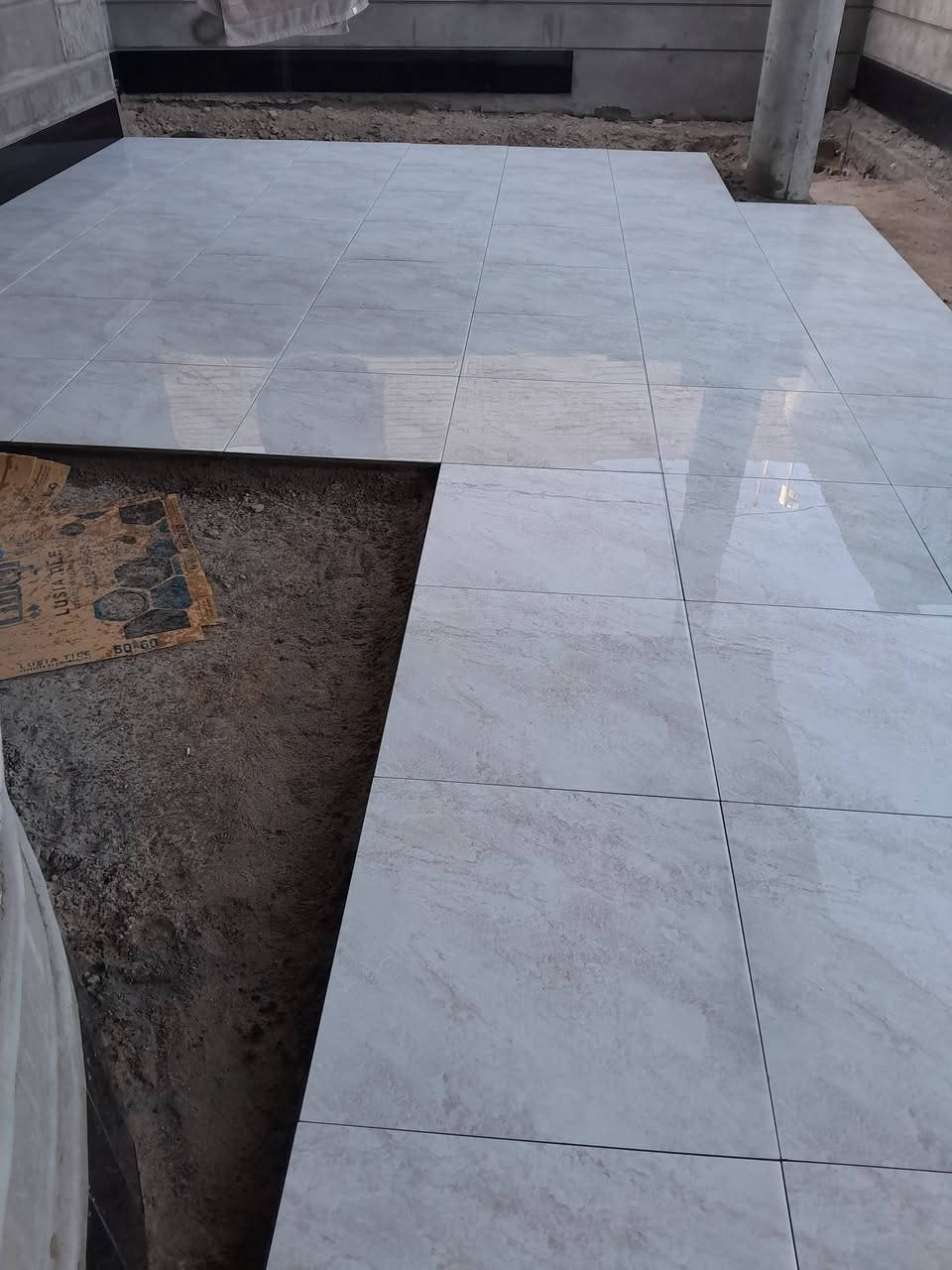 خلفه سراميك ***********
