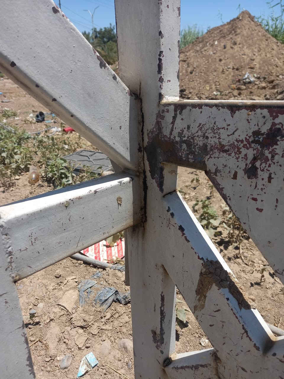 السلام عليكم 
محجر كيه للبيع حديد 2ملم
بي  فطر مثل ما موضح بالصوره
 العنوان.صلاح الدين قضاء الدجيل 
***********
السعر 200 وبي مجال
