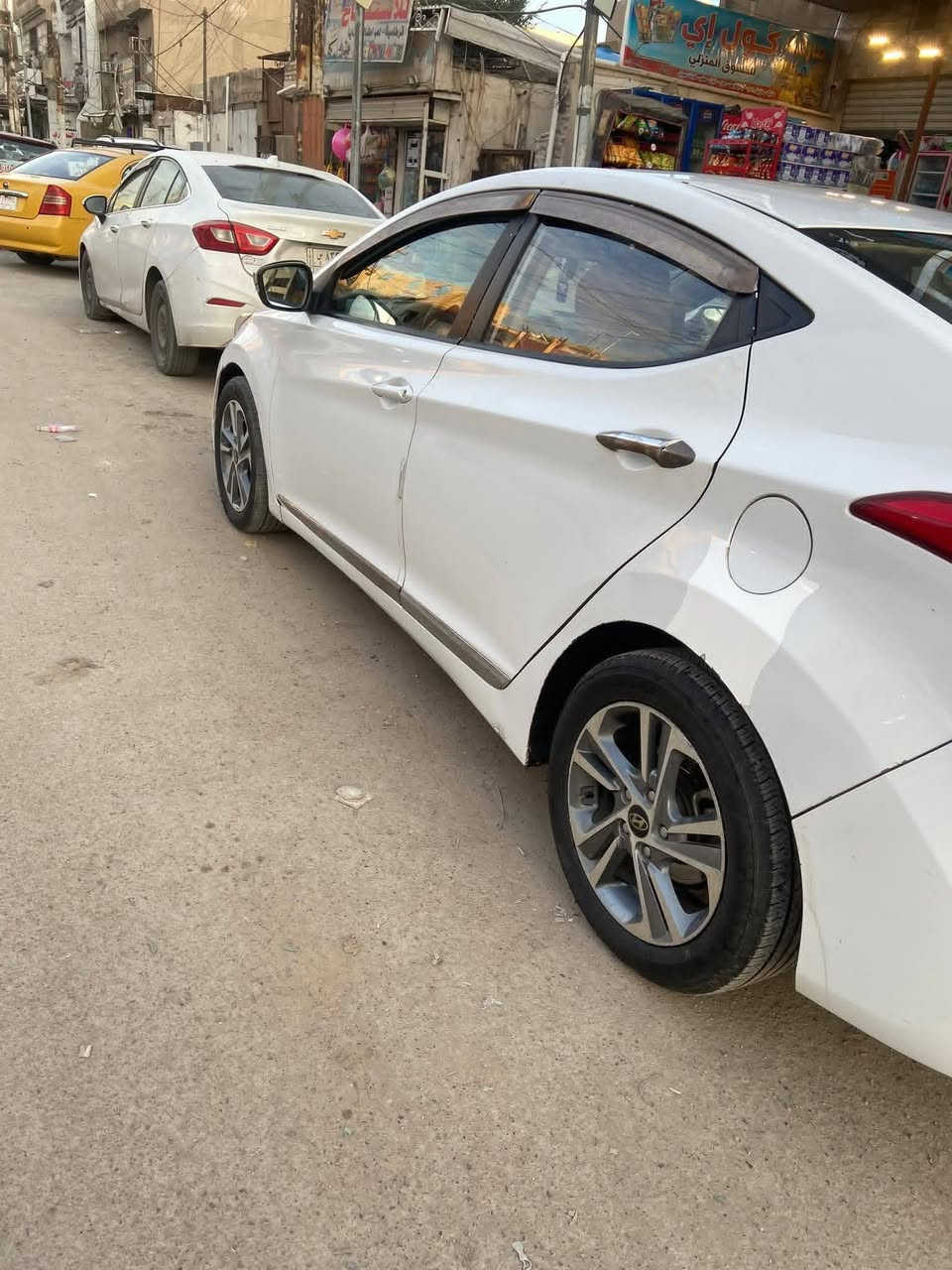 النترة 12 محرك 1800 دوش خليجي
فول عدا البصمة 

سيارة بأسمي رقم جديد 

بيهة قطعتين باب صبغ واحد تبديل وبيهة باردات بس سيارة جديدة وحلوة

كير محرك سليم 

لغود شواصي سليم 

السعر 100 وبيهة مجال 

الاتصال على هذا رقم غير متواجد ع الفيس

***********. مكان حي الأمين بغداد
