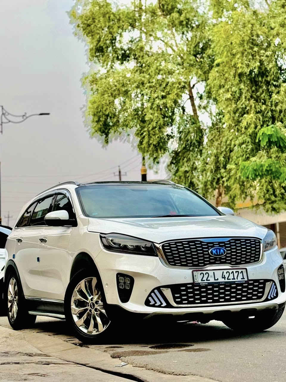 سيرنتو للبيع فقط موديل 18 فول مواصفات اعلى صفه جتي لاين محرك 4 سلندر GDi ماشيه 166 الف كلين بدون ضرر 
السعر 225 رقم أربيل ***********
