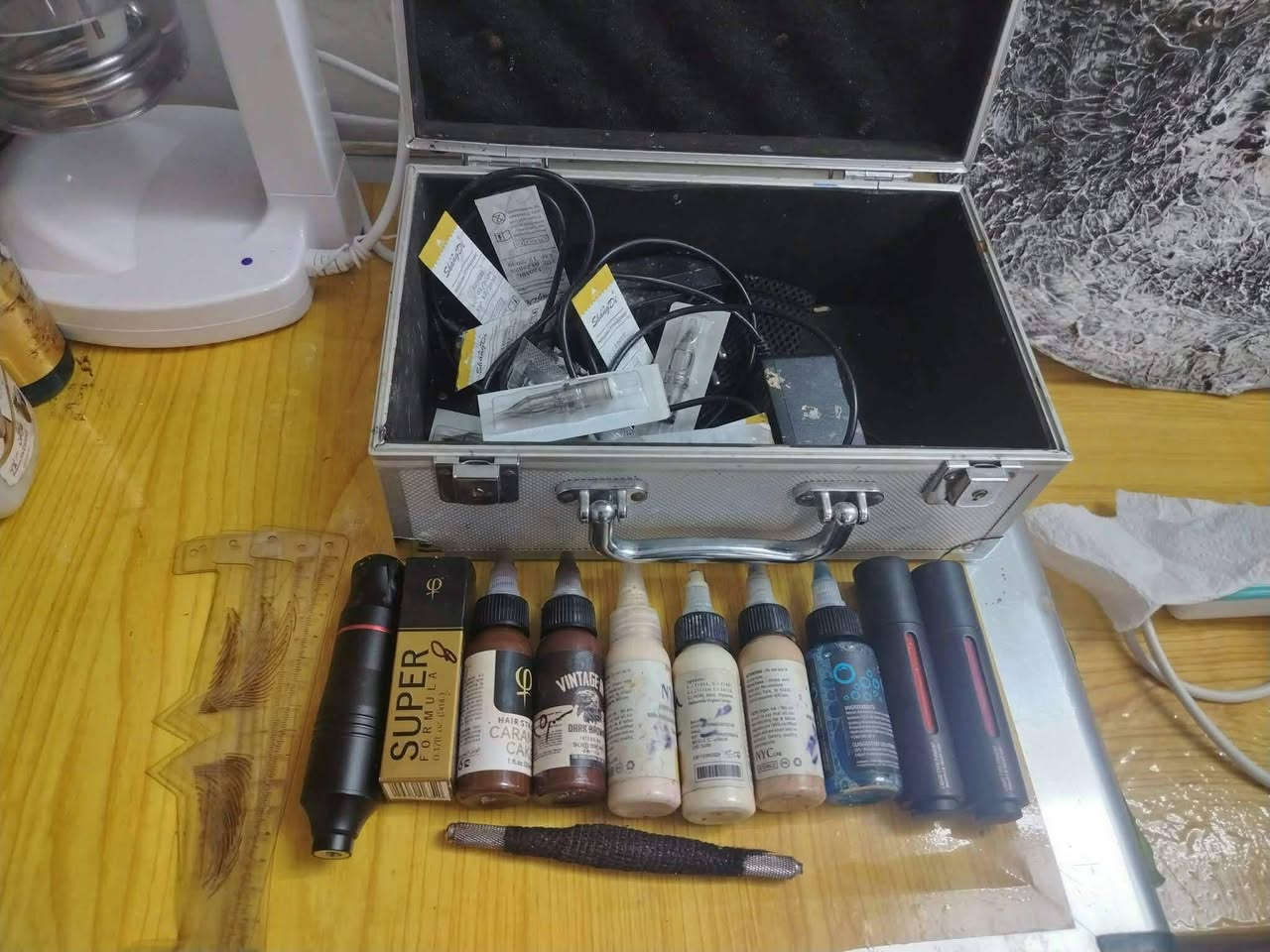 السلام عليكم✋للبيع 💯 💯 💯 🌠 🌠
🌠 🌠 🌠 
حقيبه تاتو هوك كهربائي
حبر تاتو اشقر غامق

حبر تاتو اشقر فاتح

حبر مصحح تاتو 

حبر خافي تاتو

حبر مسح تاتو

ماده كرين سوب تعقيم تاتو

قلم فايبروز شعره

قوالب جيلاتين شعره شعره عدد4 قطع

حبر توريد وردي طبيعي كوري

حبر برتقالي كوري تصحيح لون تاتو. اسود

عصاره عجين فايبروز

حقيبه المنيوم

مجموعة حقيبه تاتو. كامله. 125 وبي مجال قليل حد  110


**إذا كنت صاحب هذا الإعلان وتريد حذفه لأي سبب، رجاءا أرسل رسالة إلى الدعم الفني**