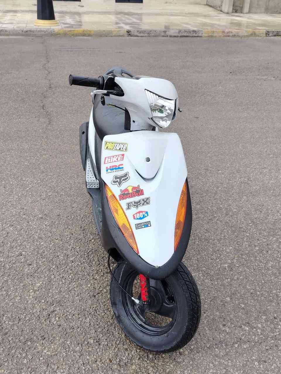 السلام عليكم ماكس عدله للبيع ماناقصها برغي واحد مكينه ٥٥ مفتوحه ل غرض تزويد شلعه ومعدل تاكل الكاع اذا مو ١٢٠ ترجع ادامه كلجات قبل جم يوم سويت خرز wf قايش wf  بيها صدر ازرق رياضي قبق عنابر ازرق  صالنصه اف ام كامله مكمله دراجه دهن كله اموزويل سكوتر بانزين محسن دراجه معتني بيها حيل ياباني مكاني كربلاء سعر ٥٥٠ بيها مجال بسيط حيل رقمي *********** انستا
