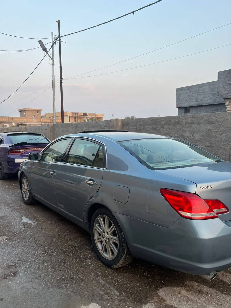 السلام عليكم من رخصت الادمن  افلون وارد امريكي لمتد فول مواصفات 2008 خمس بصمات كشنات كهرباء منظومه زنون كهربائيات كلها شقاله تخم تاير جديد تبريد قطعتين  رقم بغداد دولي سنويه باسمي  تحويل مباشر   محرك 6سلند صبق حزام لجماليه سياره نظيفه داخل وخارج احلا من الصوره المكان الحبانيه جزيرة الخالديه السعر 115 وبي مجال بصيط رقم الهاتف ***********))))((((***********
