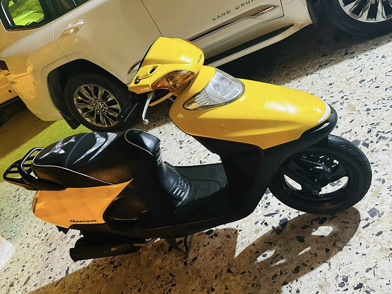 السلام عليكم دراجه سبيسي للبيع مكفوله كفاله عامه من اي شي دراجه نضيفه سعرها خاص ***********
