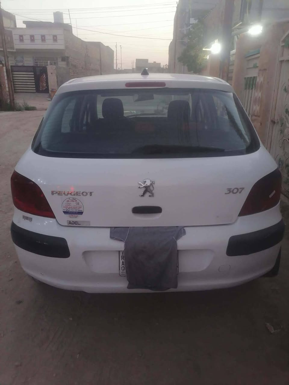 ا
لسلام عليكم.. للبيع سياره بيجو 307 رقم بغداد
للاستفسار الاتصال على هذا الرقم ***********
