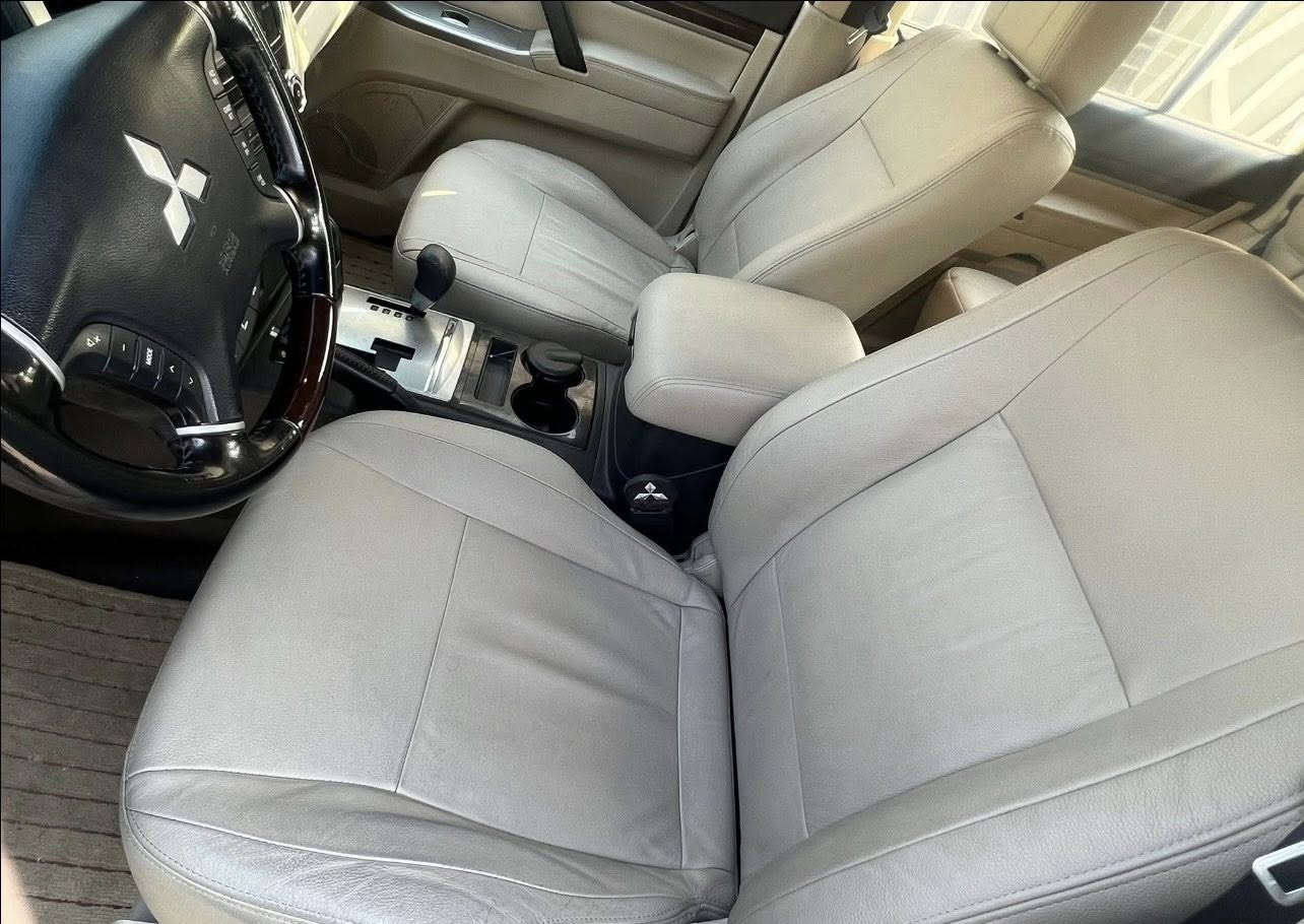 باجيرو 2016 حبتور 
كفالة عامه من الصبغ والتبديل
ماشية 102 الف
هزه جديده
صدر جديد مبدل كله اصلي
مكان السياره بغداد او اربيل
***********
السعر 20000$ دفترين
