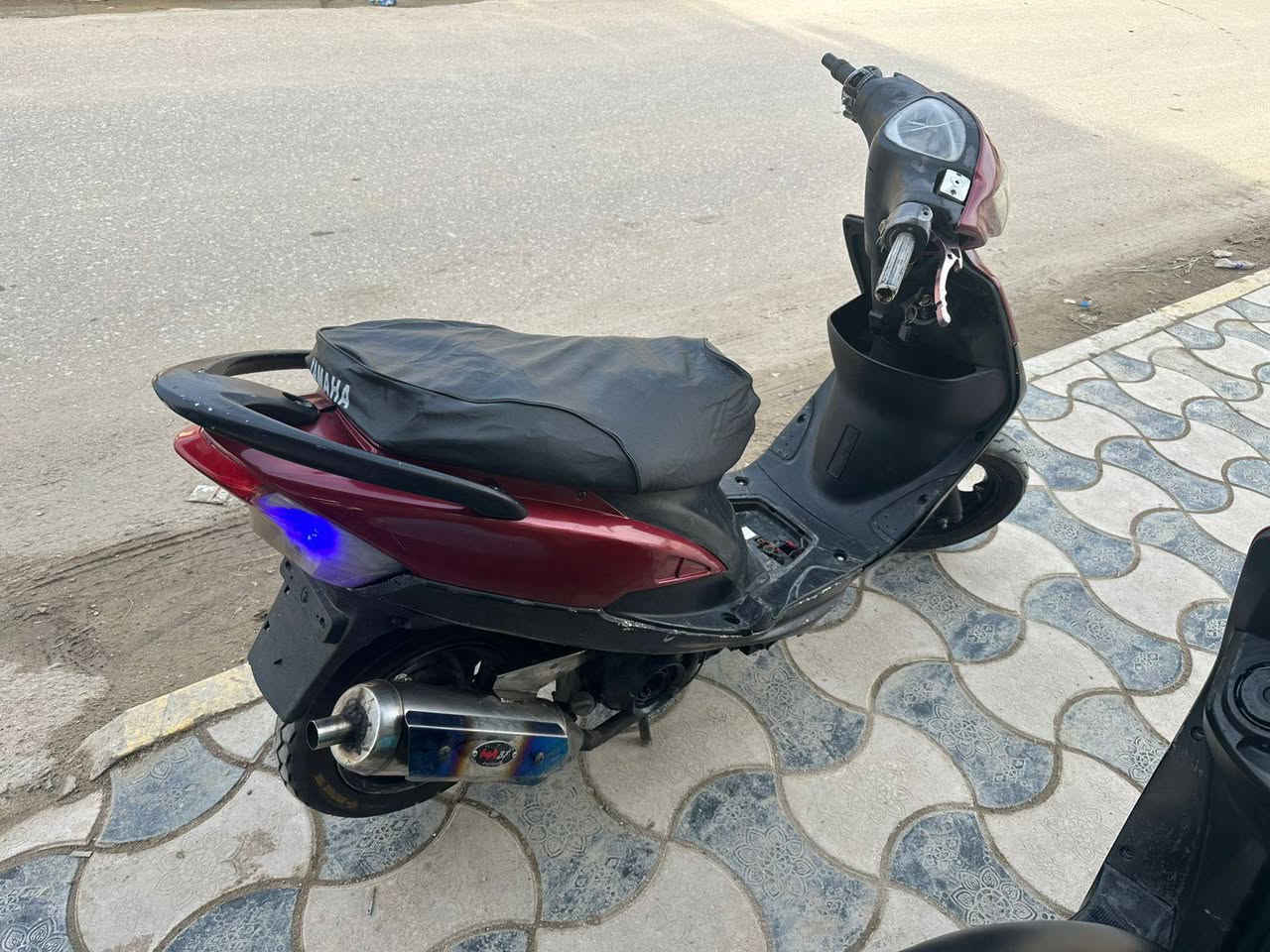 ماكس بوليسي و ماكس عدلة السعر 1200 ناصرية للاستفسار ***********
