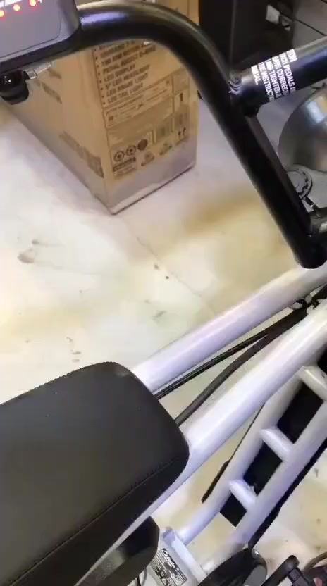 دراجه شحن للبيع 
الاتصال 
‏‪***********‬‏
