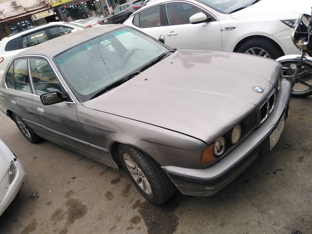 بي ام دبليو موديل 91 رقم كركوك الماني گير عادي صدر جديد تايرات بحالة ممتازة محرك مسكر كبس بيه بداية صرف تدفئة و تبريد شغال غرفه بلادية سنتر لوك تريد وكالة تريد تحويل السعر 30
اتصل ***********

***********
