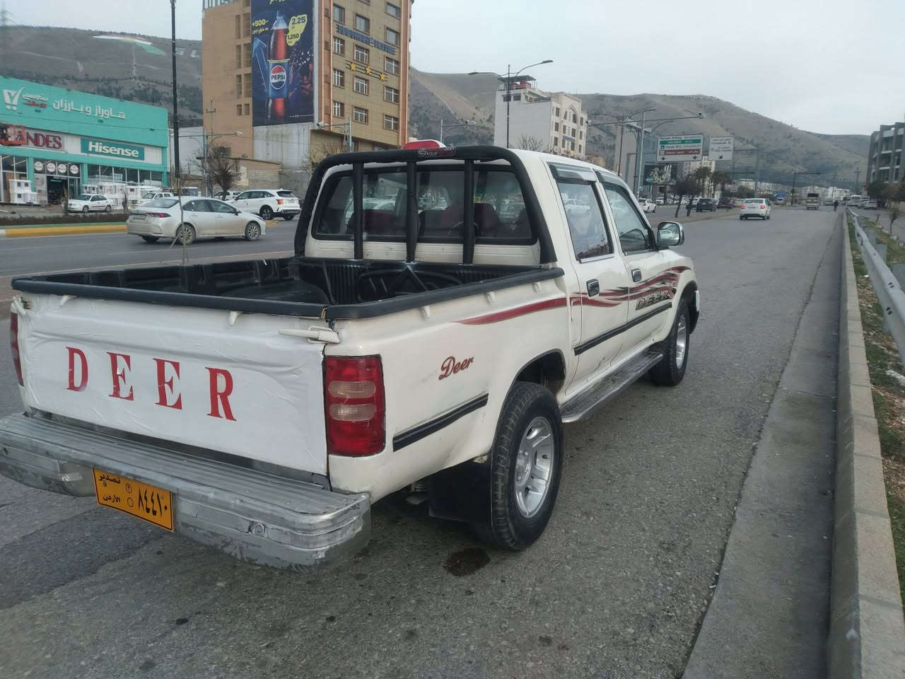 پیکاب دێر مۆدێل ٢٠٠٨
مەنەفێست ئەسڵی فسفۆر ، بێ بۆیاخ
گێر مەکینە ئەکسل بەشەرت. جام کارەبا   کۆنترۆل
کامل کارەبایی بەشەرت
نرخ. ٣٦ گەڵاو مەجال
***********
