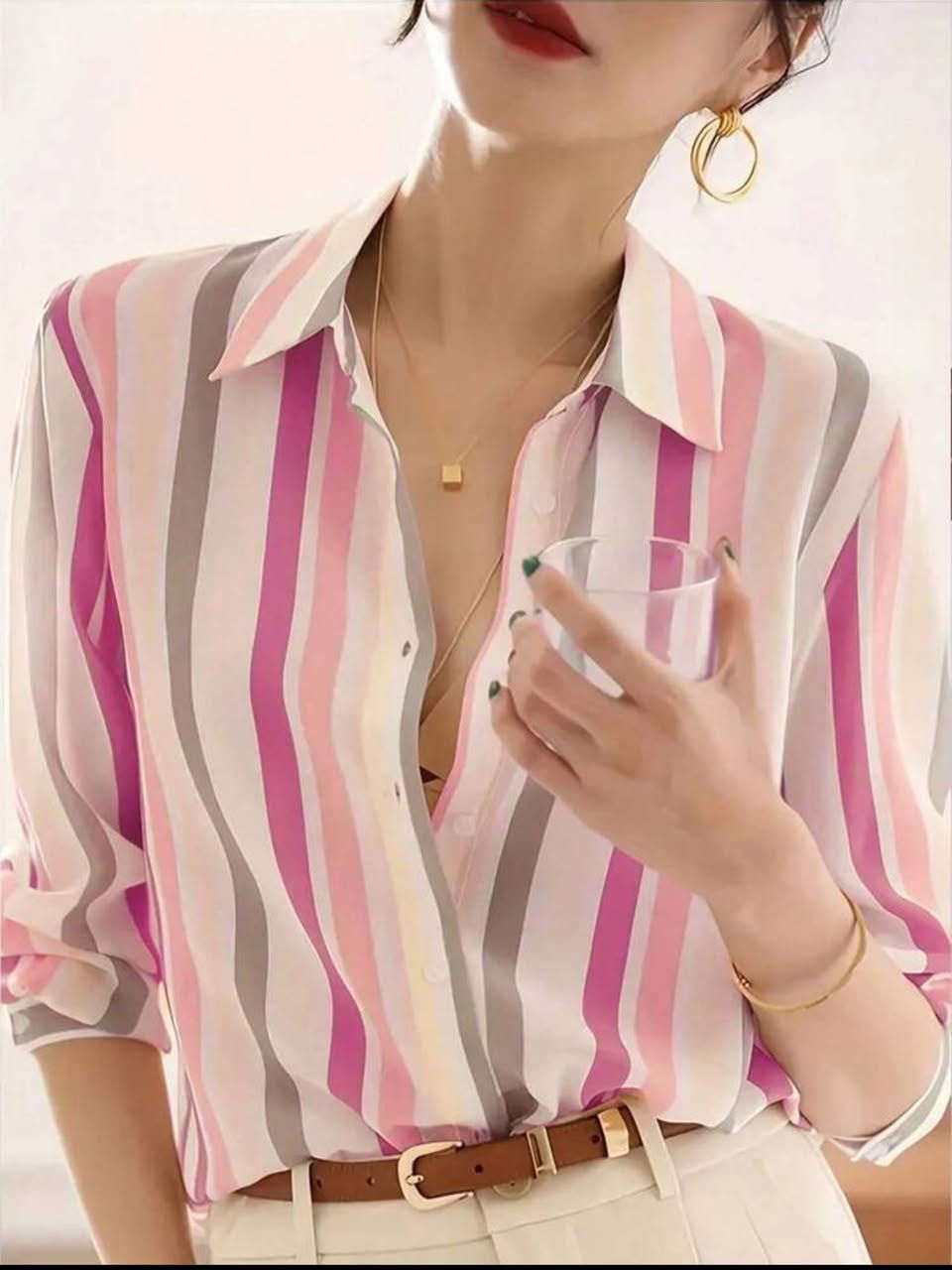 قمصاننا الجديدة مو بس لبس…
هي ستايل يرفع ثقتچ ويخلي حضورچ مختلف 💅

✨ خامات مريحة تناسب يومچ الطويل
✨ قصّات مرتبة تناسب كل الأجسام
✨ سهلة التنسيق ويا جينز أو تنورة – يعني لبسة سريعة وأنيقة

💭 تخيلي تطلعين بيها… كلشي بسيط بس الكل يلاحظچ!

📦 الكمية محدودة
🚚 توصيل لكل المحافظات

لا تفوتينها 😍
اكتبي “أريد” واحجزيلچ وحده قبل ما تخلص �
 #مشاهير #قمصان_نسائية #ستايل #اكسبلورexplore #shein


**إذا كنت صاحب هذا الإعلان وتريد حذفه لأي سبب، رجاءا أرسل رسالة إلى الدعم الفني**