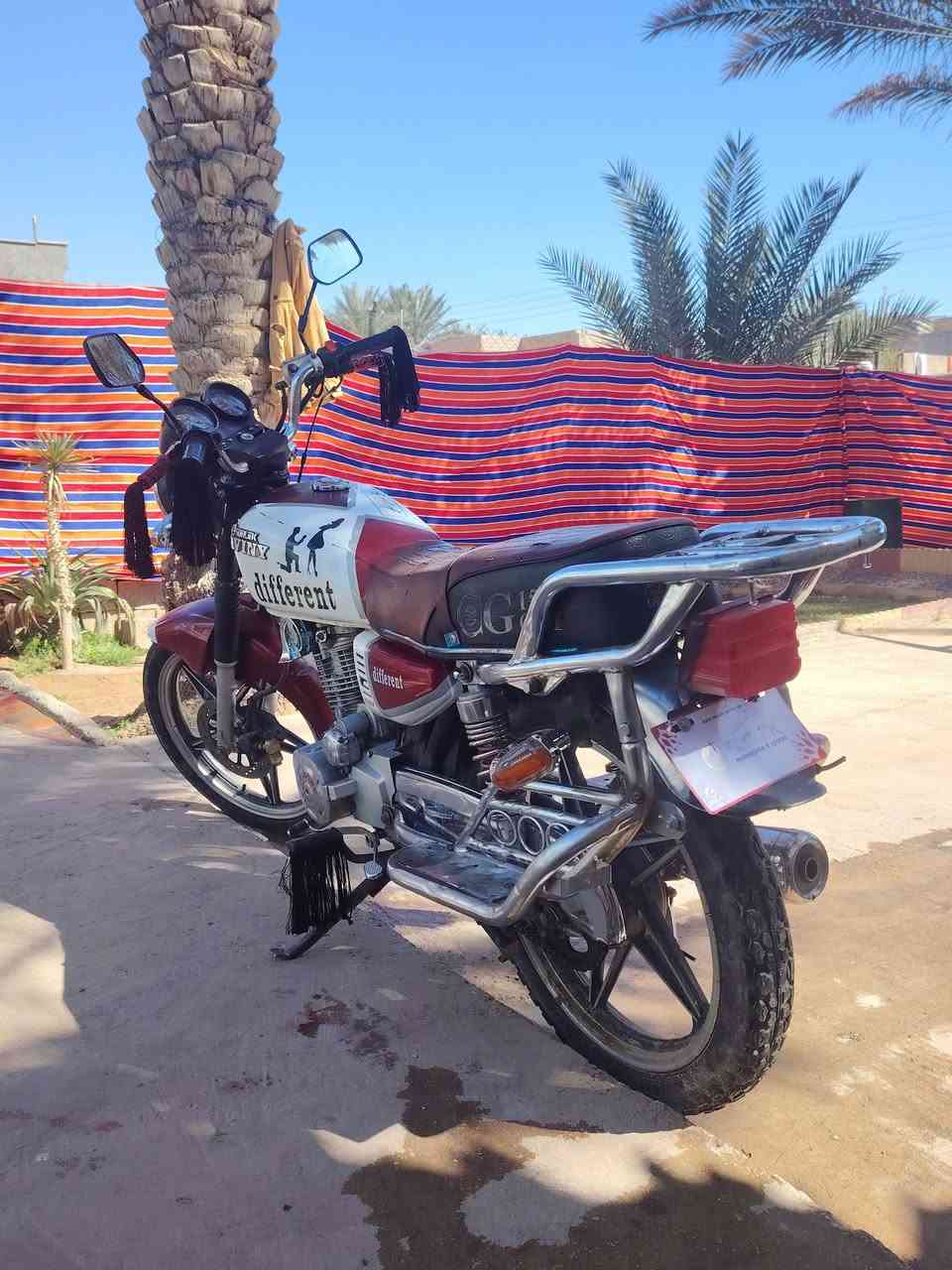 السلام عليكم موطور للبيع كامل وجاهز من كلشي سعره ٣٨٥ وبي مجال بسيط للطيبين ***********
