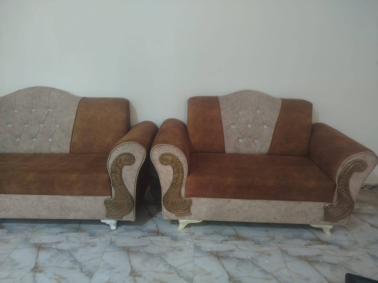 للبيع
سعر 400الف


**إذا كنت صاحب هذا الإعلان وتريد حذفه لأي سبب، رجاءا أرسل رسالة إلى الدعم الفني**