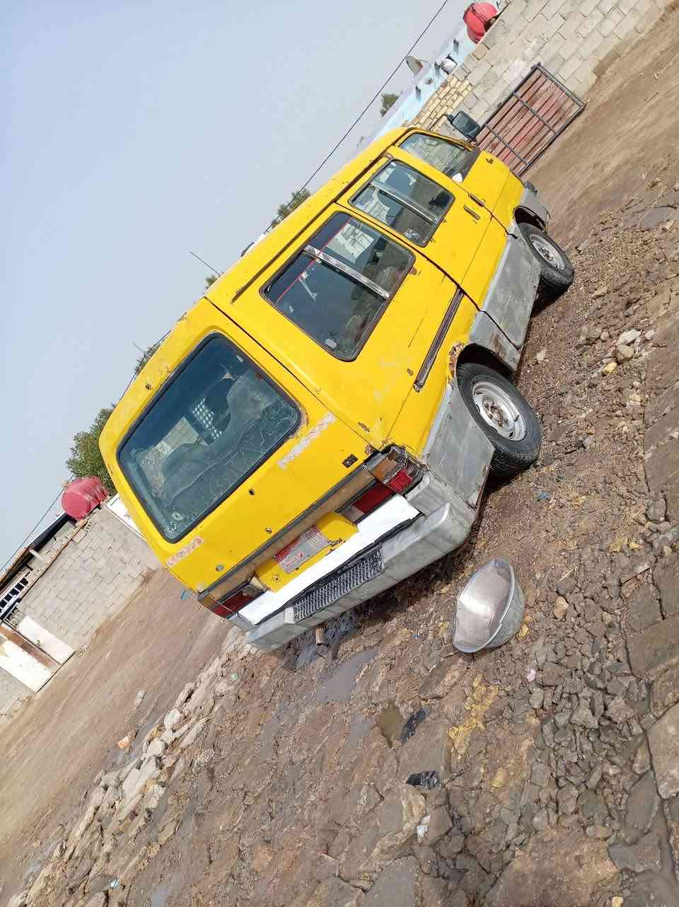 سلام عليكم كيه بسته موديل ٩٣ محرك وكير وكسل وحداديه كله جديد دوشمة وكاعيه اوكشنات خير من لله تخم تاير اربعتهن خير من لله  السياره خط اوبحث بيه مصفره راعيه موجود شرط التحويل راعيه يمي بنفس المنطقه مكان السياره بابل *********** الشراي يتصل وبيه خير ويدلل
