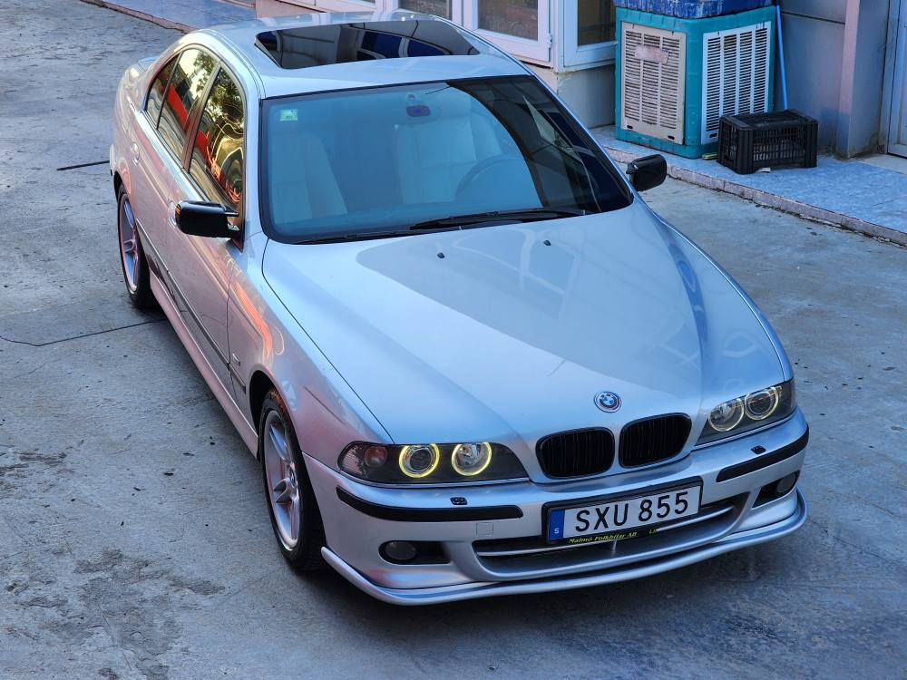 بێیم سەقەر
***********
***********
بێیم سەقەر ئەورپی 
 مەنەفیست ئەسلی برایم خالیل هیندە نابیت داخیل بووە
مۆدیل 2002 مەکینە 525i 
مواسفات ئیم سپۆرت بیلاد ناو زارد سلاید شاشە پینج پەردە کوشن هیتەر 
فولە بەس کوشن کارەبا نیە سەیاریکی زۆر خاونە یەک دەستە مالی دۆستە هەموو گیانی بەشەر نرخی 95 وەرقە
رەقەم موبایل 
***********
*********** رانية, السليمانية
