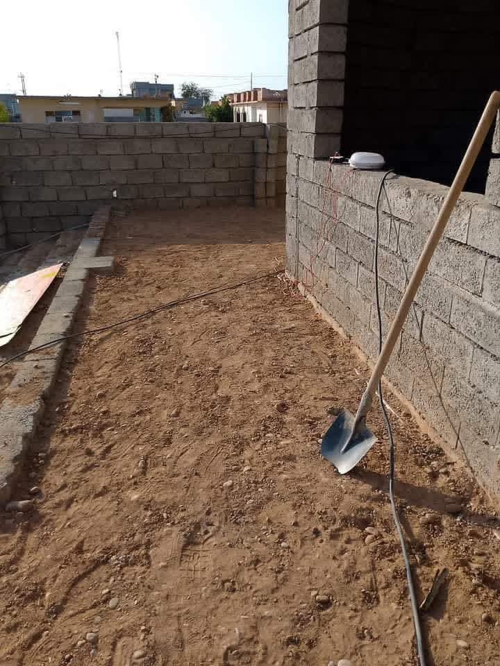 السلام عليكم يوجد كادر عمل لكافة الاشغال راح اذكر الشغل الي نشتغلو
تنضيف بيوت 
تصفير بيوت 
تصفير تكعيبات 
تدخيل بلوك داخل البيت الخشب 
تصعيد بلوك فوك البيت
تصعيد رمل فوك البيت 
تصعيد حجر فوك البيت
تصعيد اسمنت فوك البيت 
فرش حجر بيوت 
صب بيتونات 
صب صحيات 
تصفيط بلوك فوك الخريطه 
تدريز بيوت 
تدريز تكعيبات 
تصليح مجاري 
رش تكعيبات بلكامل 
رش بيوت بلكامل  
تدخيل جص داخل البيت 

اي شقل خابرو ودلل والف هلا معاكم كادر 
حتا ذا ما عندك شقل ضربنه بتعليق مثل وجهك الحلو واكون ممنون منكم والما عندو نشتقلو فزعه وحاضرين وحياكم الله هاذه رقم الهاتف/***********والخاص مفتوح
