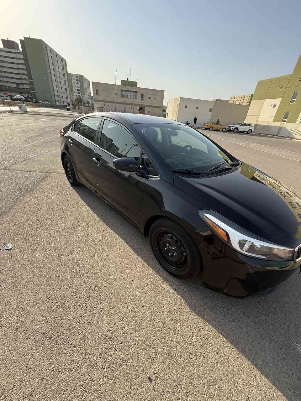 سلام عليكم كيه فورتي موديل ١٨
سياره خير من الله حادثها موجود بل منشور 
سعرها ١٠٨رقم ***********مكاني بغداد مجمع بسمايه
